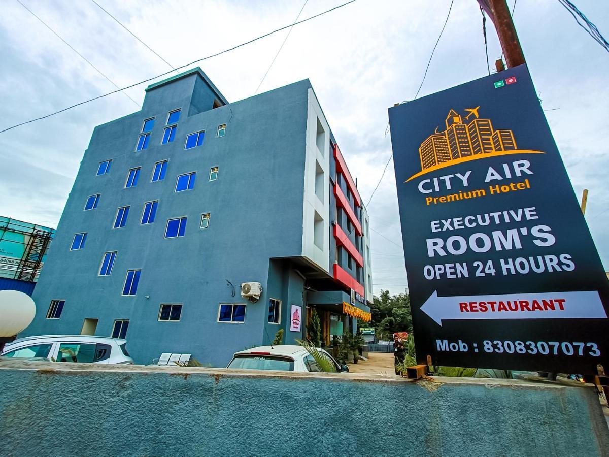 City Air 푸네 외부 사진